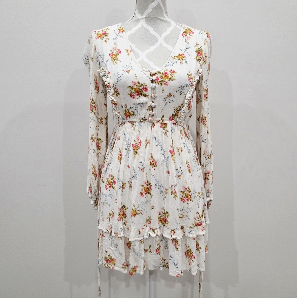 Chic Floral Long Sleeve Dress